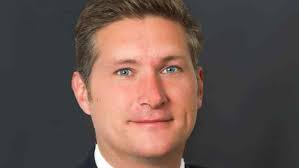 Movers & Shakers: Jan 31