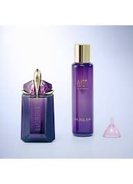 Fall under the spell of alien, the mysterious and alien. Thierry Mugler Alien Eau De Parfum Nachfullen De Bijenkorf