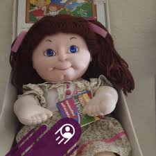 What are some ideas for scrapbook pages about Cabbage Patch Kids and Trolls?