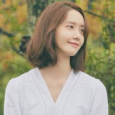 In other words, she is a veteran entertainer who knows what it is to dominate the stage. Yoona Lim Yoonga Lim Twitter