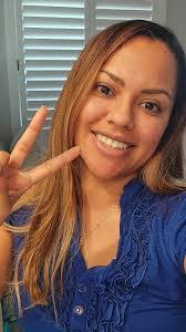 Cindy Summers's Instagram, Twitter & Facebook