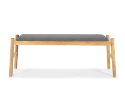 Float Ist Eine Klassische Bank Aus Qualitativen Materialien Deren Polster Einen Hervorragenden Sitzkomfort Gewahrleistet Dank Ihrer Gr Bolia Mobeldesign Bank