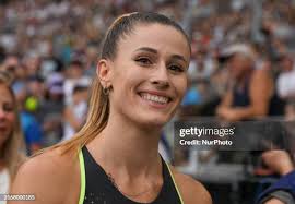 123 Wanda Jolly Stock Photos, High-Res Pictures, and Images