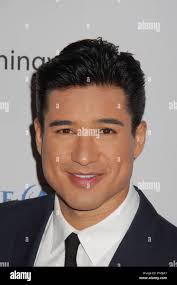 2016 mario hi-res stock photography and images