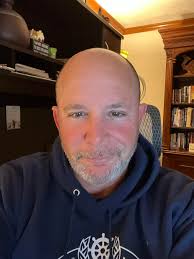 Hi! I'm a newly licensed agent in Virginia. I cover the Hampton Roads Area  which includes, Norfolk, Va Beach, Chesapeake, Suffolk and surrounding  cities! Off to a slow start in a tough