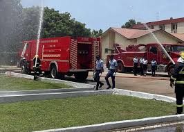 Change gas cylinder seals frequently to avoid leakage — GNFS