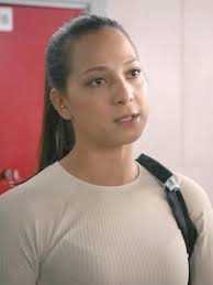 Christina Siemoneit spielt Sarah Wendt