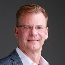 Alan Colburn's Instagram, Twitter & Facebook