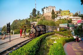Exploring The Iconic Darjeeling ...