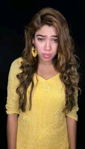 Nita Shilimkar Video Status Market Meet me on instagram mehfil me akela me#reactionboi. nita shilimkar video status market