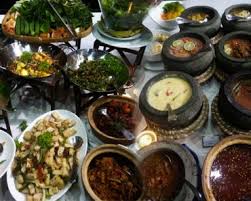 Anda bisa berjalan kaki sembari memilih jajanan untuk. Tempat Makan Best Berbuka Puasa Bangi Archives Sedapfood