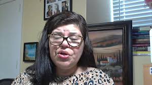 orando y reflexionando en su palabra