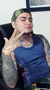 Resulta que mauricio fue a visitar al doctor carlos ramos, este decidió compartir un video en el que agradece por su visita y fue allí. Nicolas Arrieta Se Burla De Criticas Del Tatuaje De Yina Calderon La Mega