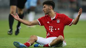 Browse 1,381 niklas dorsch stock photos and images available, or start a new search to explore more stock. Fc Bayern Munchen Sind Diese Talente Die Zukunft Welt