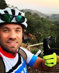 Lloyd Beers's Instagram, Twitter & Facebook