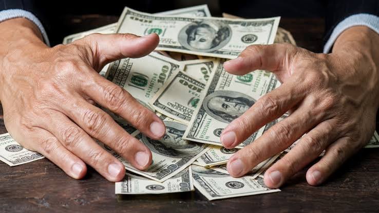 Why now's a good time to start hoarding cash | Fox Business
