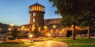 Weddings At Clovis Castle In Clovis Ca Wedding Spot Wedding Locations California Cheap Wedding Venues Luxury Wedding Venues