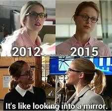 Arrow Supergirl Felicity And Kara Superhero Shows Supergirl And Flash Flash Funny