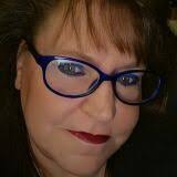 Bettina Riley's Instagram, Twitter & Facebook