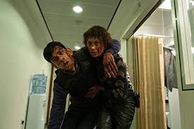 Für seine sicherheit soll eine sondereinheit des geheimdiensts sorgen, die den kronzeugen in einem safe house bewacht. The Courier Todlicher Auftrag Blu Ray Amazon De Kurylenko Olga Oldman Gary Mulroney Dermot Moseley William Shah Amit Conway Craig Michaely Joel Charles Lee Alexander Gordon Adler Zackary Kurylenko Olga Oldman Gary Dvd