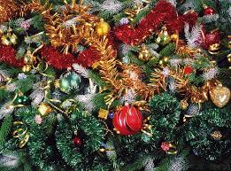 Black and red combine mix colour christmas tree will be interesting. Tinsel Hd Wallpapers Free Download Wallpaperbetter
