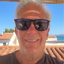 Roy Mcnamara's Instagram, Twitter & Facebook