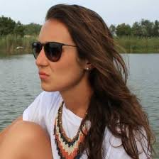 Ana Clemente Cortés (@AnCleCor)