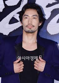 9월 3일 오후 서울 kbs홀에서 '서울드라마어워즈 2018' 레드카펫이 진행됐다. ëª…ëŸ‰ ì˜¤íƒ€ë‹ˆ ë£Œí—¤ì´ ì¼ë³¸ì¸ìœ¼ë¡œì„œ ëª…ëŸ‰ ì¶œì—°ì€ ì˜ê´' ì•„ì‹œì•„ê²½ì œ