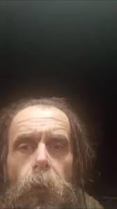 Iettatore mondiale Enrico Ciandri alla stazione di Cecina il giorno 11  novembre 2025 con conseguente guasto al treno intercity Napoli Centrale  Sestri Levante con conseguente ritardo di ottanta minuti ...