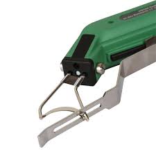 Like all other cutters of this type it should not be left on indefinitely. Electric Tail Docker Cutting Grip Tail Docking