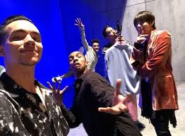 V And Backup Dancers For Singularity Mv Taehyung Kim Taehyung Bts Taehyung