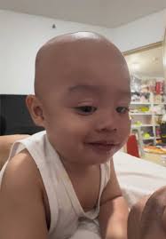 Gavin Wearing 31 Hats