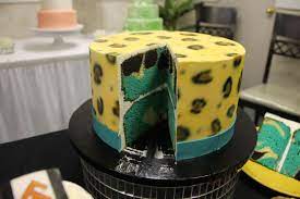 Inside And Out Jags Cake Edgewood Bakery 1012 Edgewood Ave S Jacksonville Fl 32205 904 389 8054 Cake Cake Decorating Grooms Cake