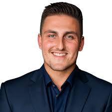 Meet The Larson Real Estate Team — Larson Real Estate Team