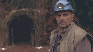 Vedere film the miner streaming italiano e scaricare in alta definizione sul nostro sito filmpertutti. Il Segreto Della Miniera Discesa All Inferno Nelle Viscere Della Storia Il Manifesto