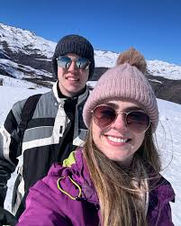 Com a minha veinha que não gosta de foto ❤️🐶