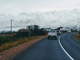 Cape town experienced a chilly weekend with low temperatures and rain. Pics Icy Weather Makes Landfall In Western Cape News24