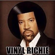 Nick ritchie of the anaheim ducks scores a third period goal past jimmy howard of the detroit red wings at little. Vinyl Ritchie Wortwitze Witze Memes Humor