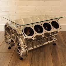 jeremy the v8 table mancave coffeetable table basse moteur pieces de voiture deco garage