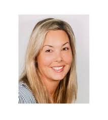 Na anderhalf jaar als interim-directeur op Kindcentrum de Uitdaging te  hebben gewerkt, heb ik gisteren formeel het stokje overgedragen aan  Frédérique Derkse.