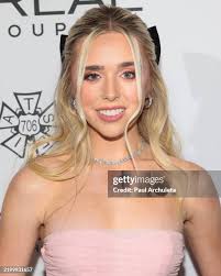 860 Jenna Davis Photos & High Res Pictures