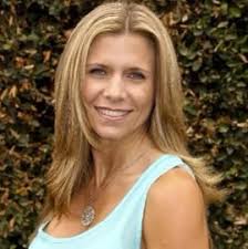 Nicole Pulido's Instagram, Twitter & Facebook