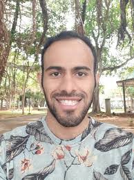 Kara Goldsmith's Instagram, Twitter & Facebook