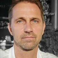 Search the Stage 32 Lounge