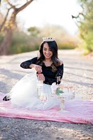 35th Birthday Photoshoot Ideas For Adults Adult 30th Birthday Cake Smash In 2020 With Images Birthday Photoshoot Birthday Cake Smash Adult Cake Smash