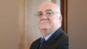 Birkenhead Town Hall should become a casino, councillor says