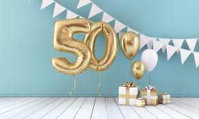 Een Verjaardag 50 Jaar Vieren 6 Leuke Ideeen Feestartikelen Specialist Feestartikelen Specialist