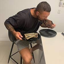 The incident also contributed to sonny bill williams' life heading in a different direction. Steak And Oysters Quade Cooper And Sonny Bill Williams New Diet Regime Sport