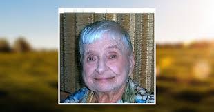 Zena Scott's Instagram, Twitter & Facebook