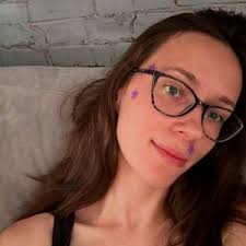 Lara Hoffman (@lara.hoffman4)